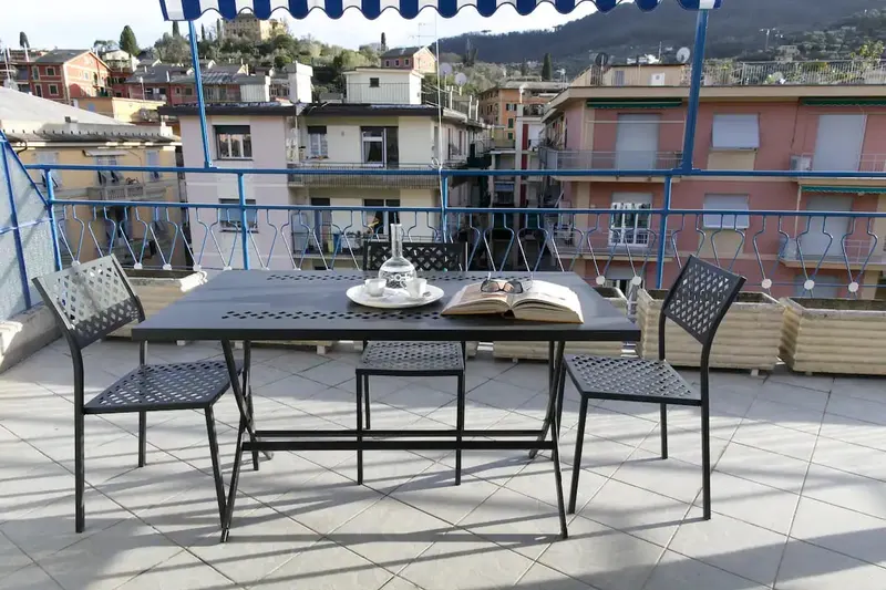 Blue Penthouse with parking in Santa