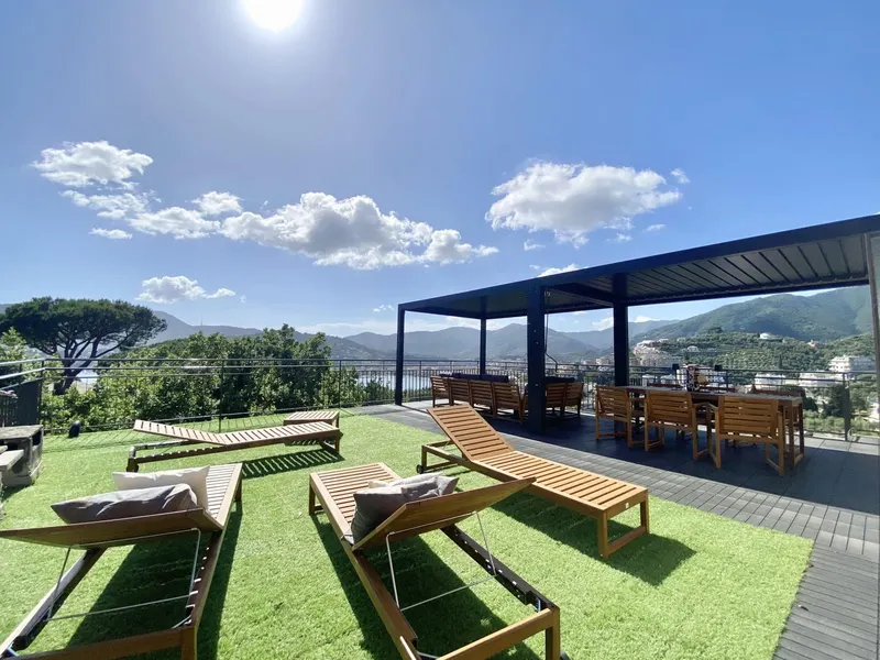 Terrace Apt with Parking in Rapallo
